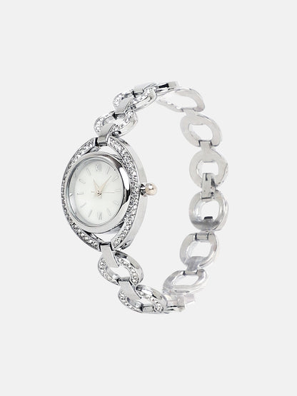 The Embellished Chainlink Round Watch - Metallic Silver