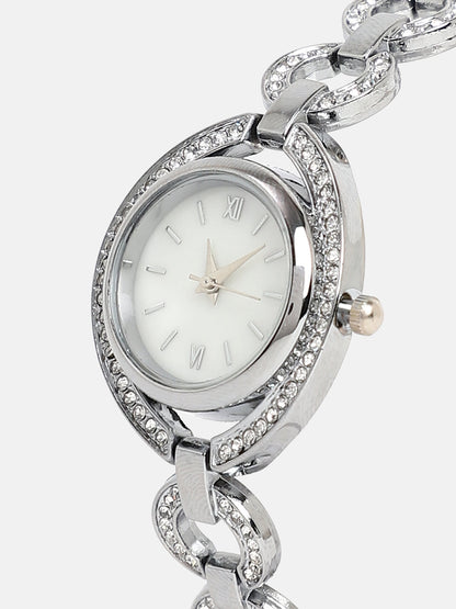The Embellished Chainlink Round Watch - Metallic Silver