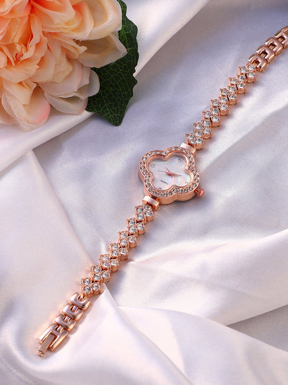 The Embellished Clover Watch - Champayne Gold