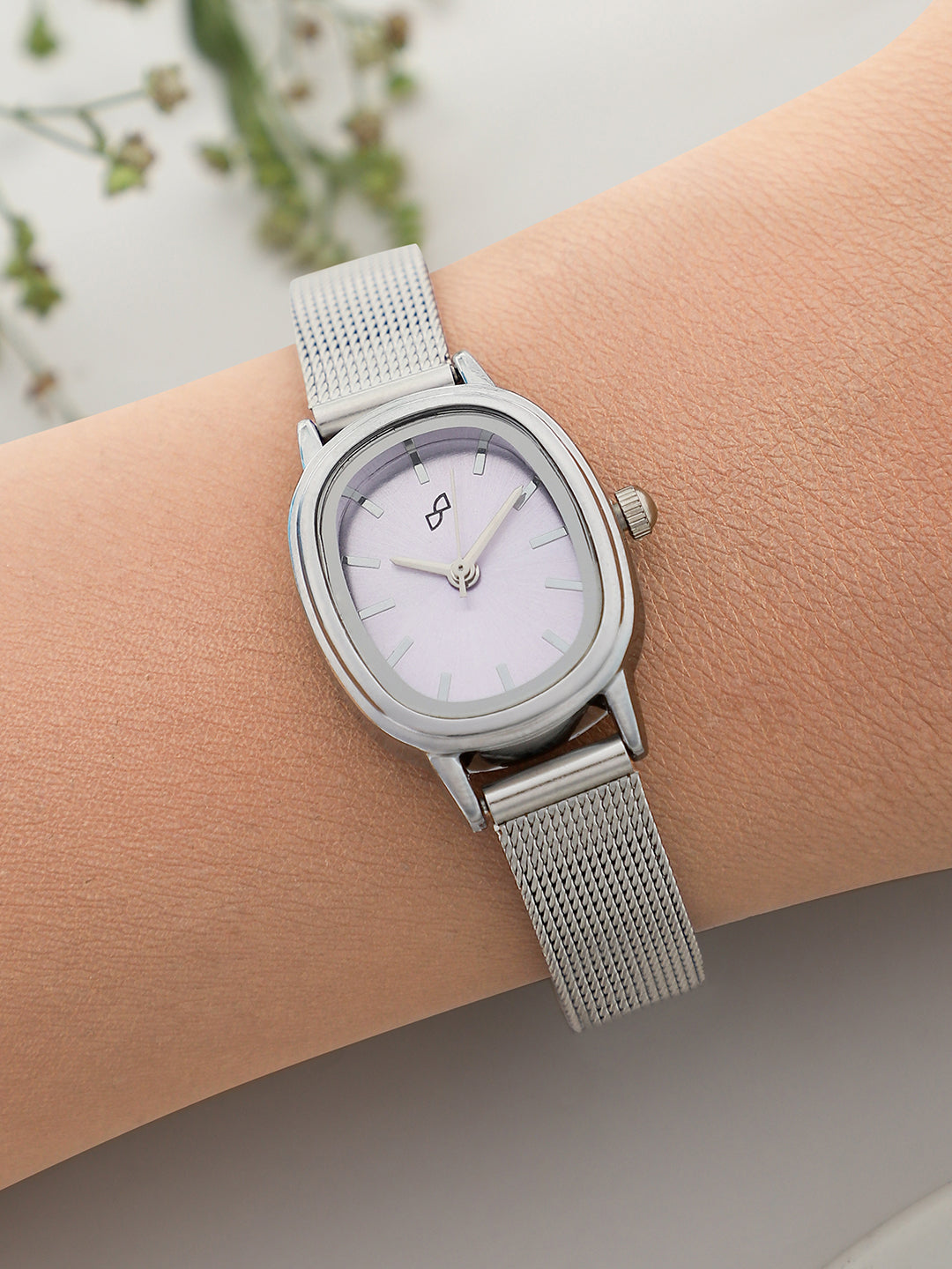 The Cosmopolis Mesh Rectangular Watch - Lavender