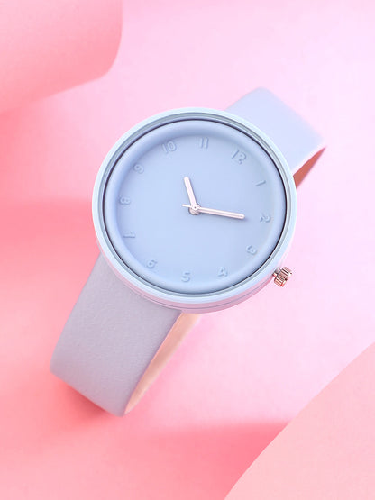 The Off-Duty Round Watch - Powder Blue