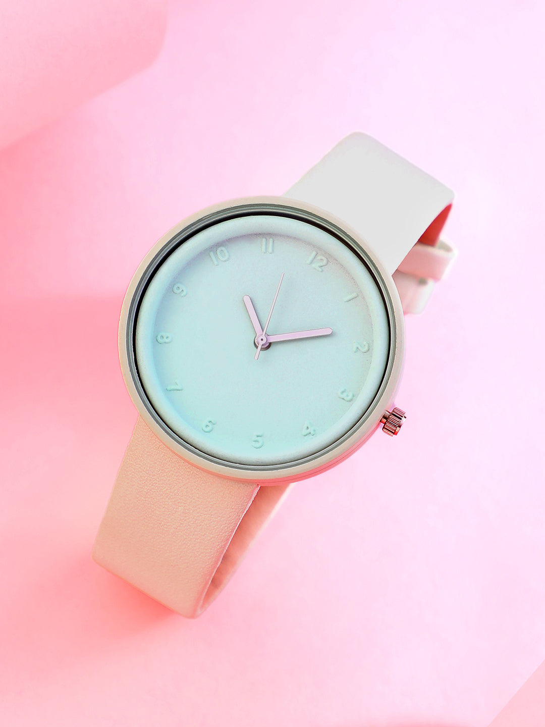 The Off-Duty Round Watch - Mint Green
