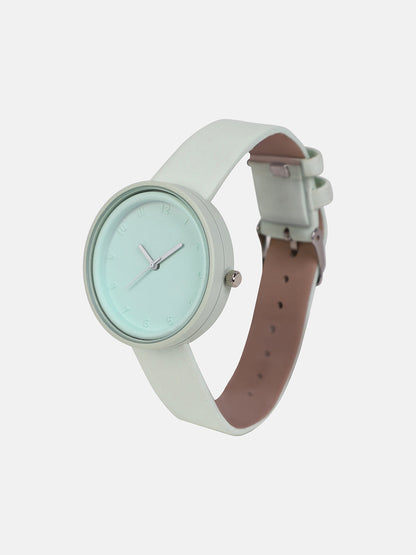 The Off-Duty Round Watch - Mint Green