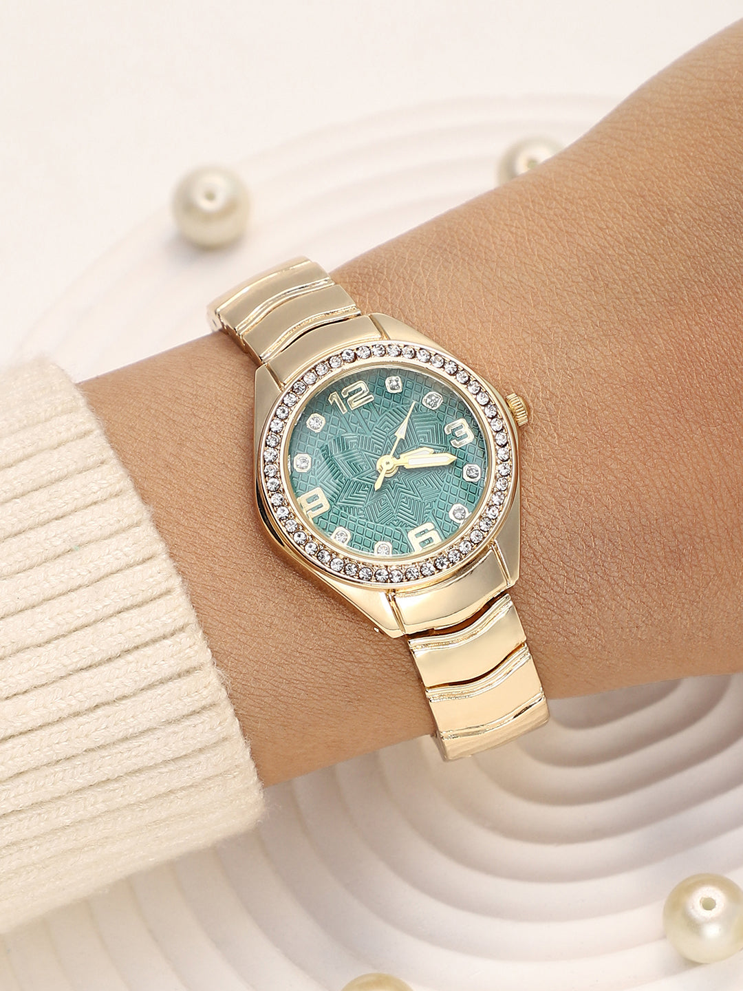 The Arch Chain Round Watch - Emerald Green