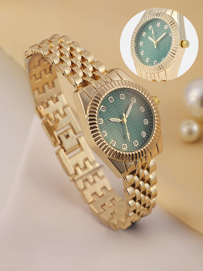 The Ribbed H-Link Round Watch