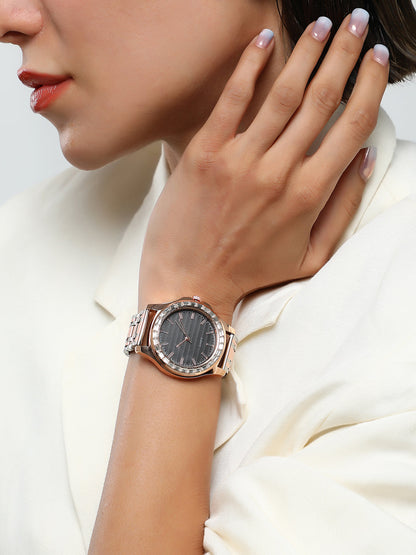 The Orbitra Round Watch