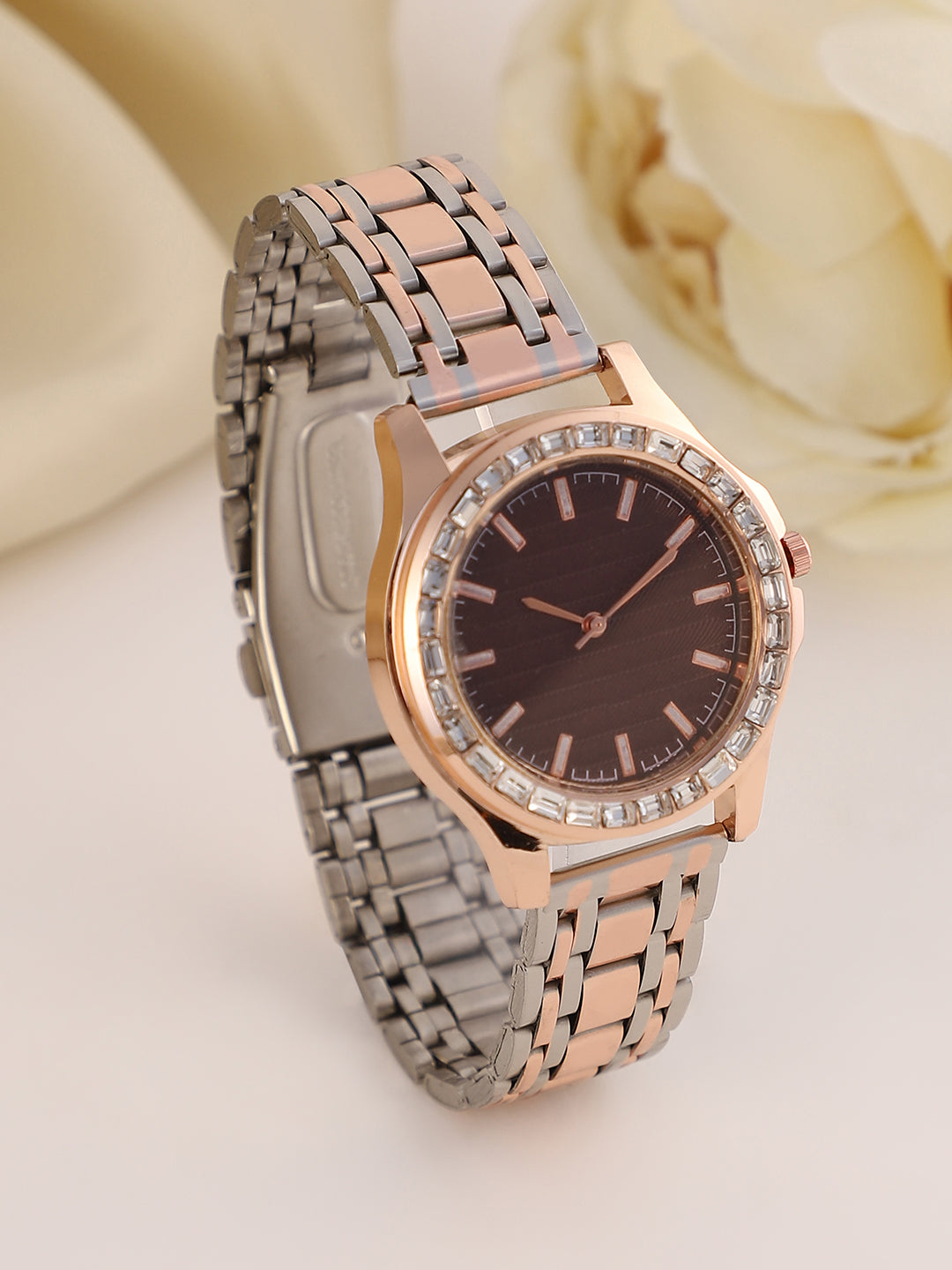 The Orbitra Round Watch