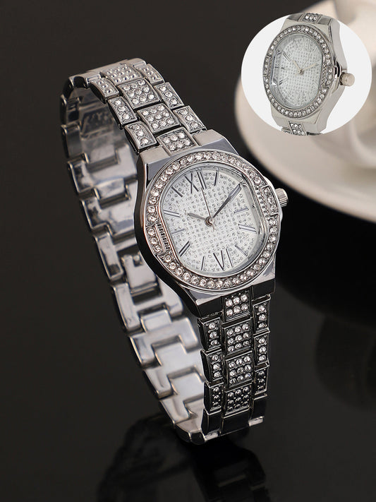 The Helios Cushion Watch - Metallic Silver