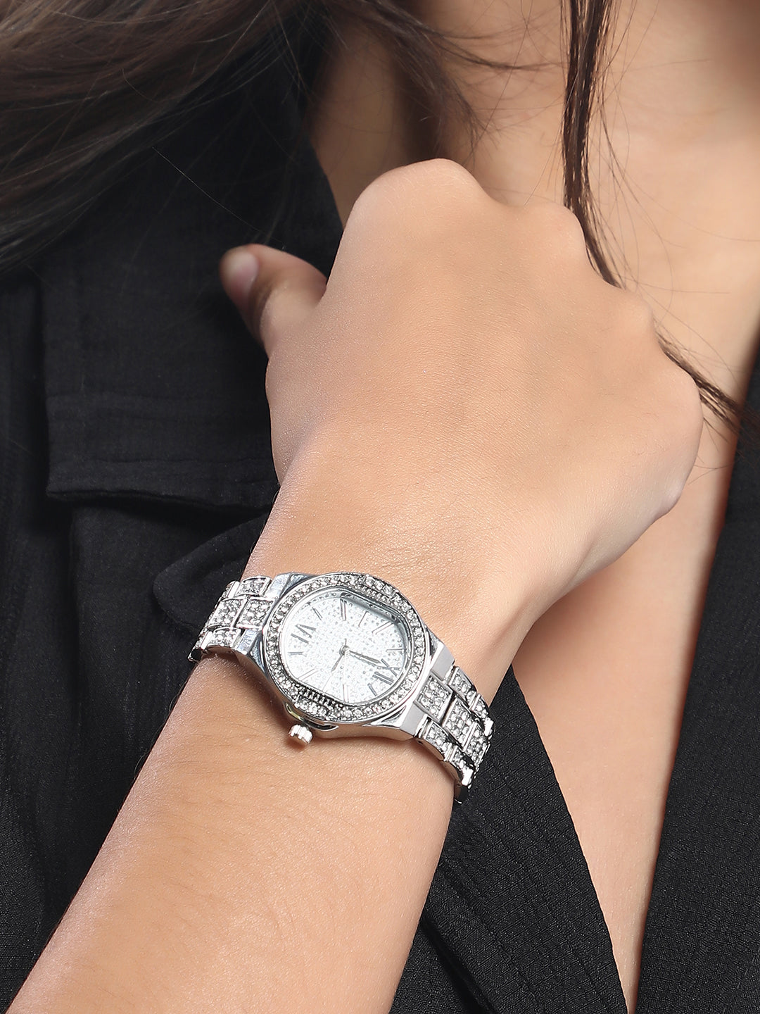 The Helios Cushion Watch - Metallic Silver