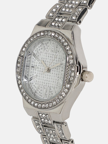 The Helios Cushion Watch - Metallic Silver