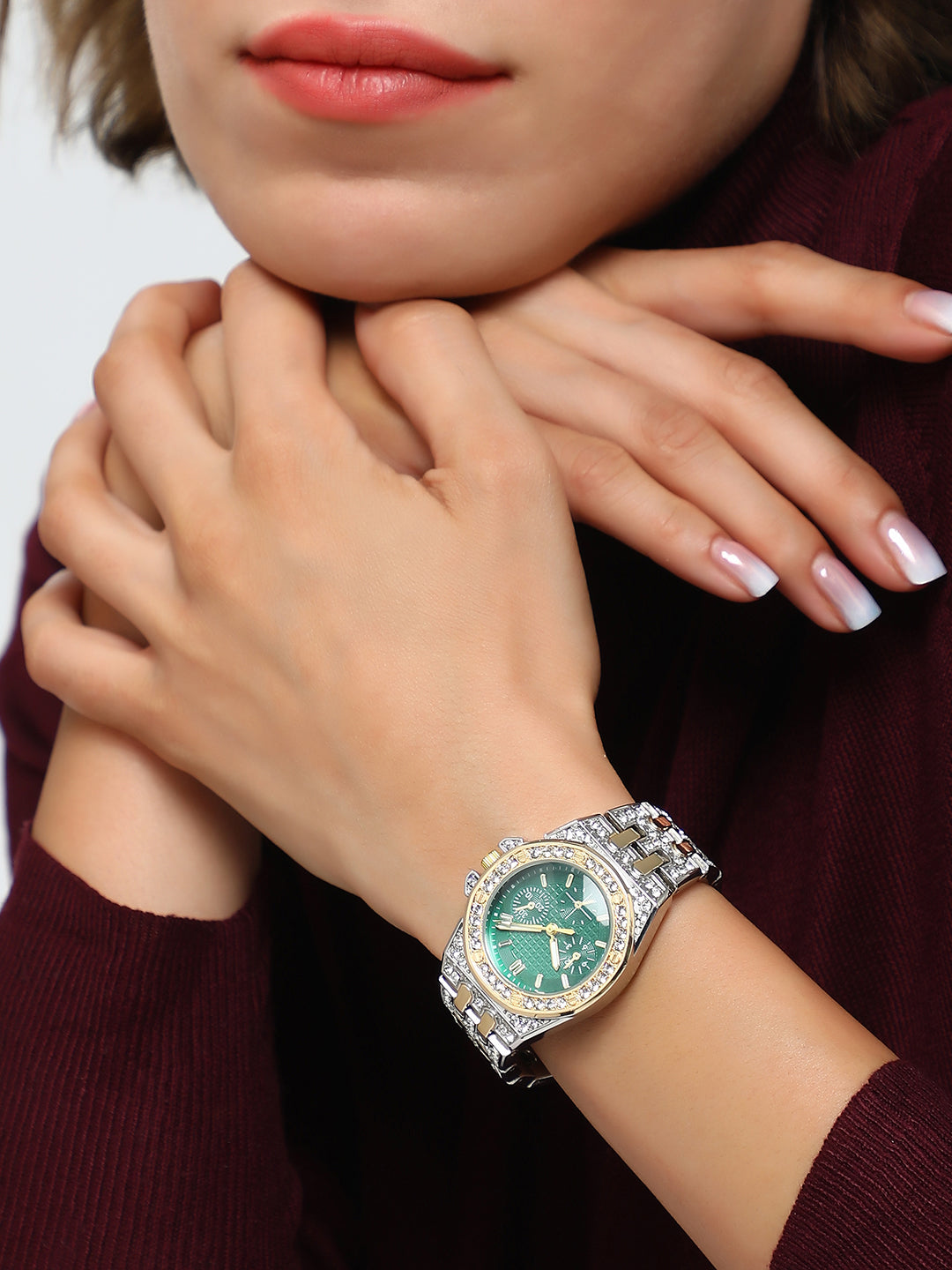 The Geneva H-Link Round Watch