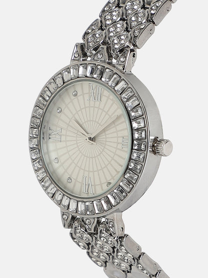 The Bijou Ophidian Round Watch - Metallic Silver