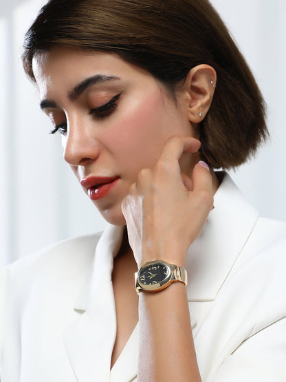 The Pantheonique Oval Watch