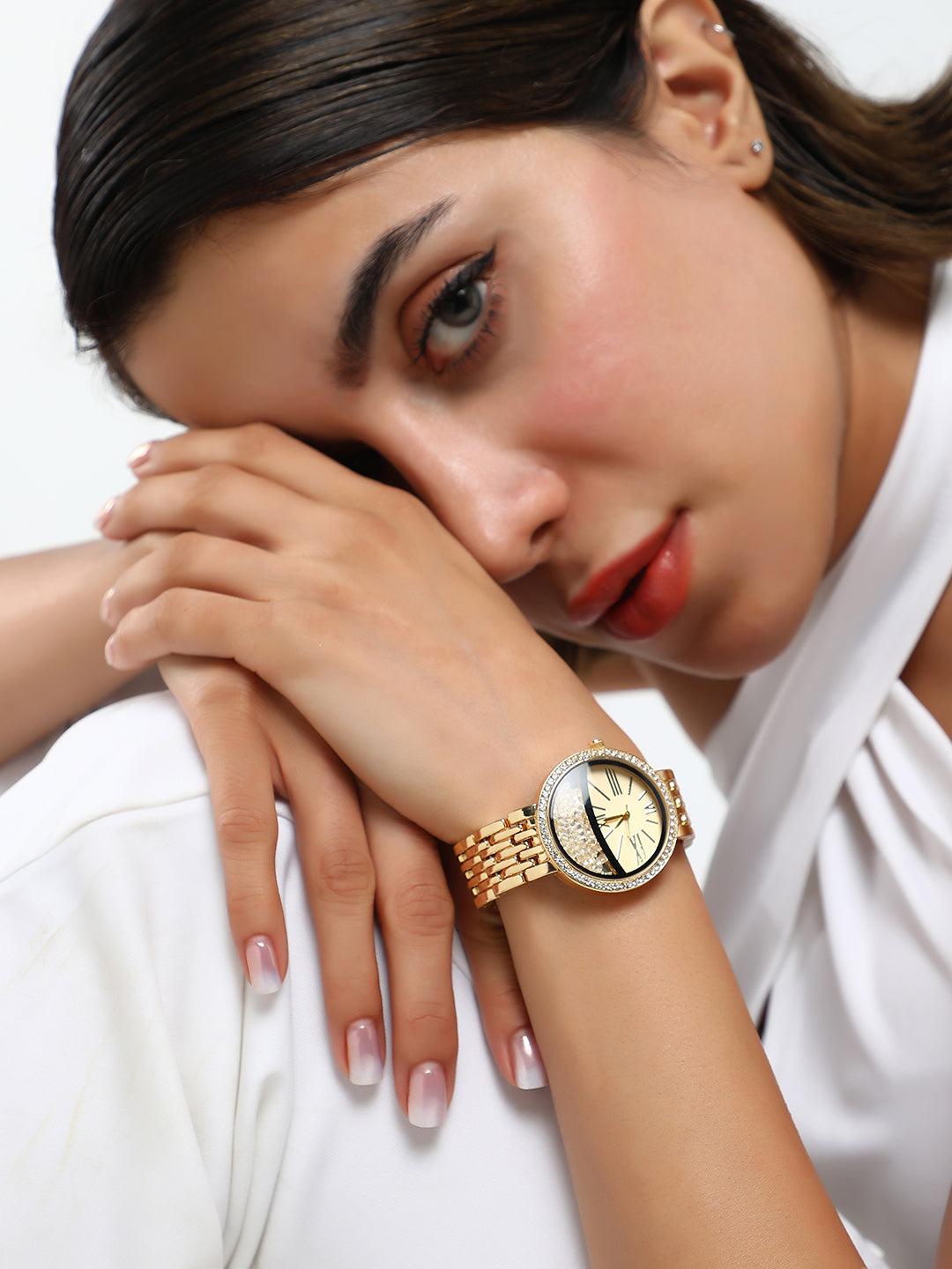 The Horizon Bijou Round Watch