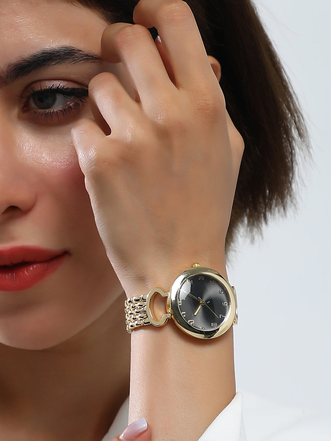 The Byzantine Round Watch