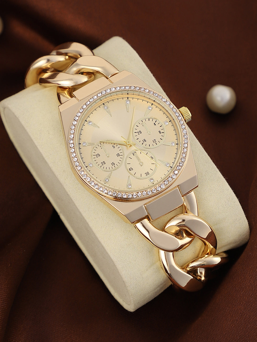 The Three-Dial Chunkylink Cushion Watch