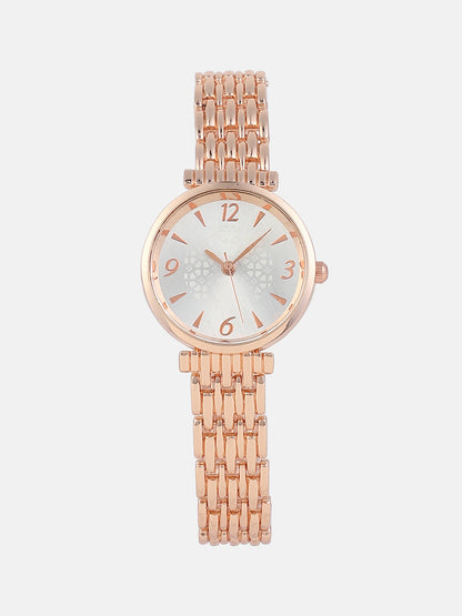 The Noe  Round Watch