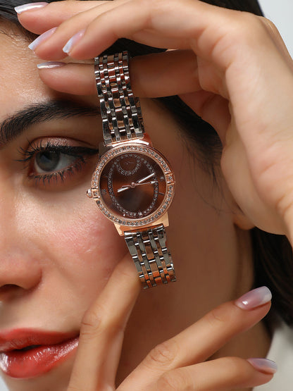 The Veloce Round Watch