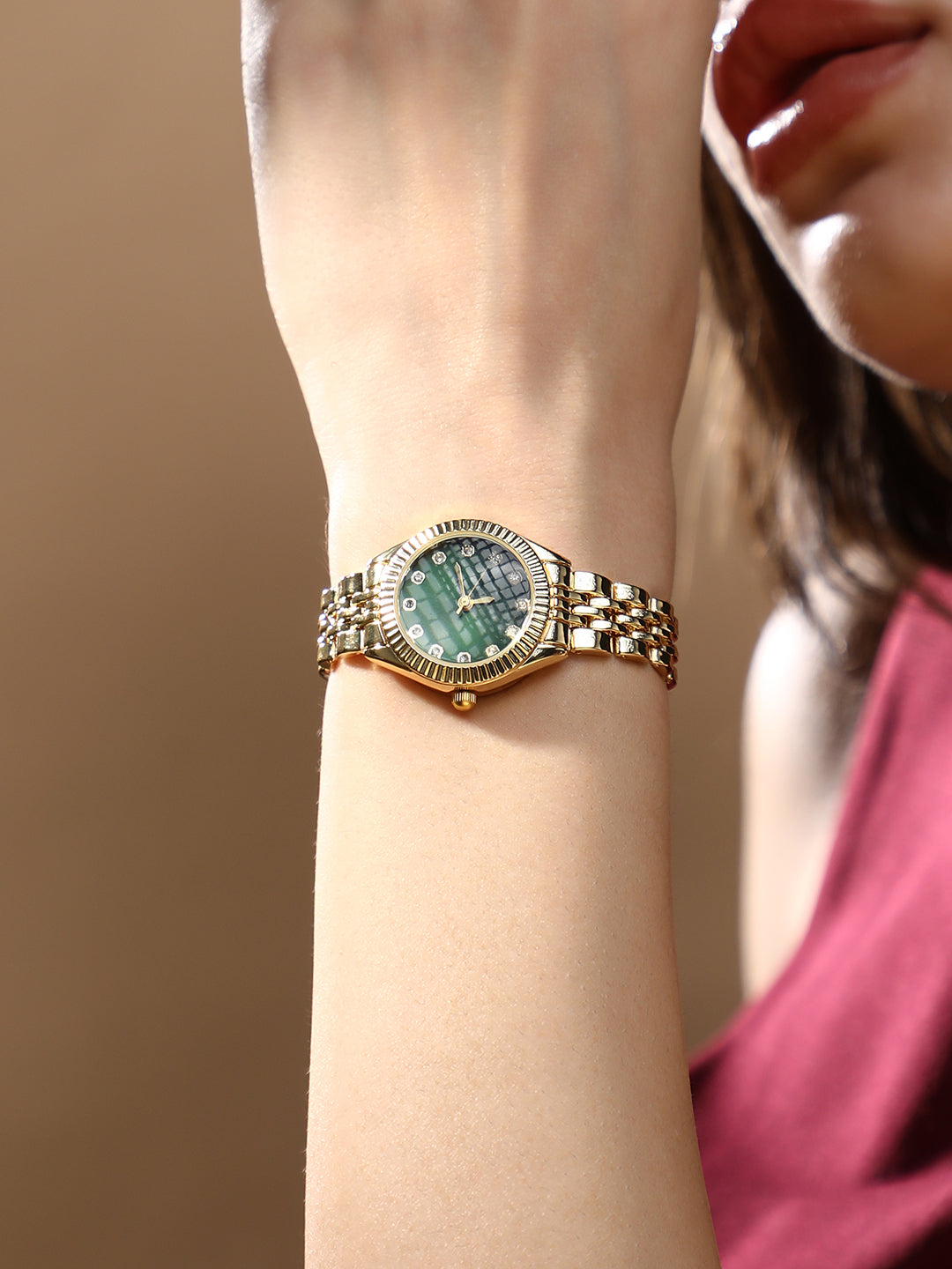 The Slim Ribbed H-Link Round Watch - Emerald Green