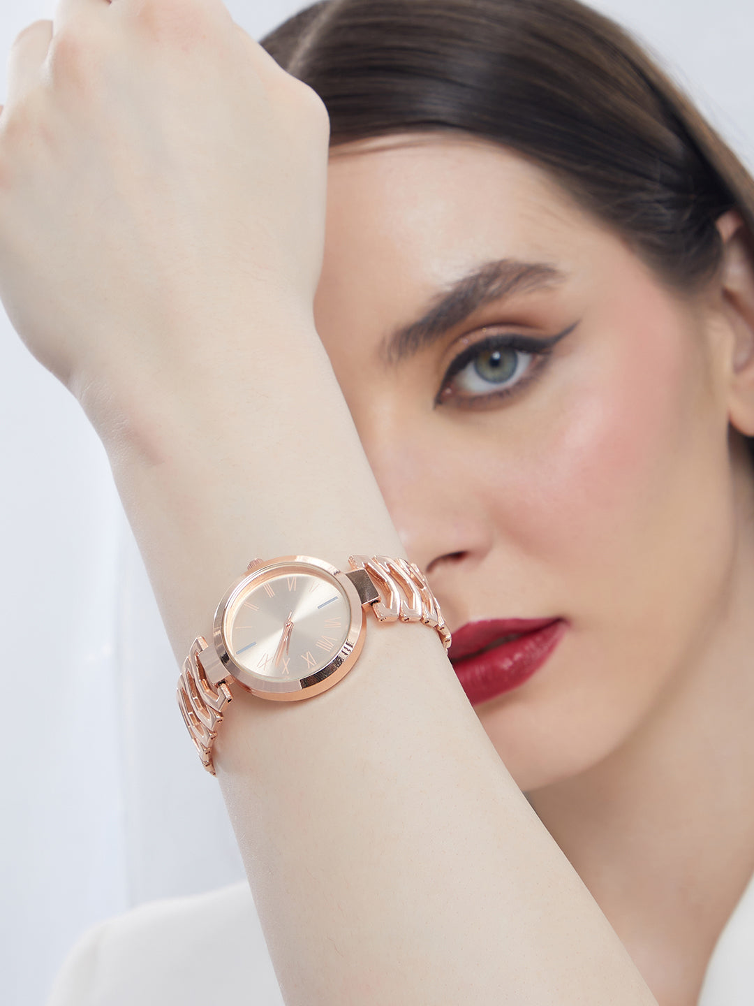 The Commute Round Watch - Rose Gold