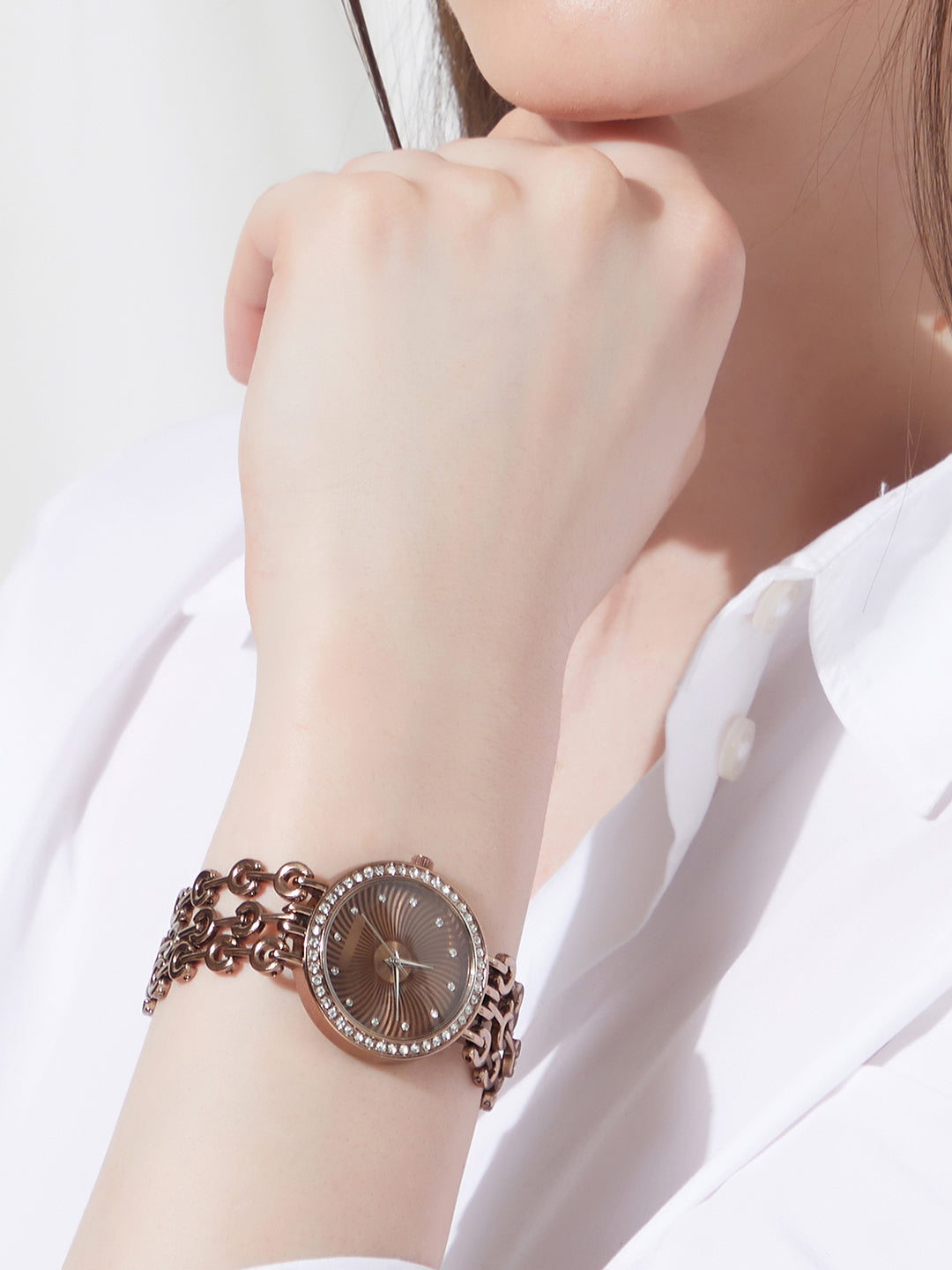The Chainlink Round Watch - Taupe Brown