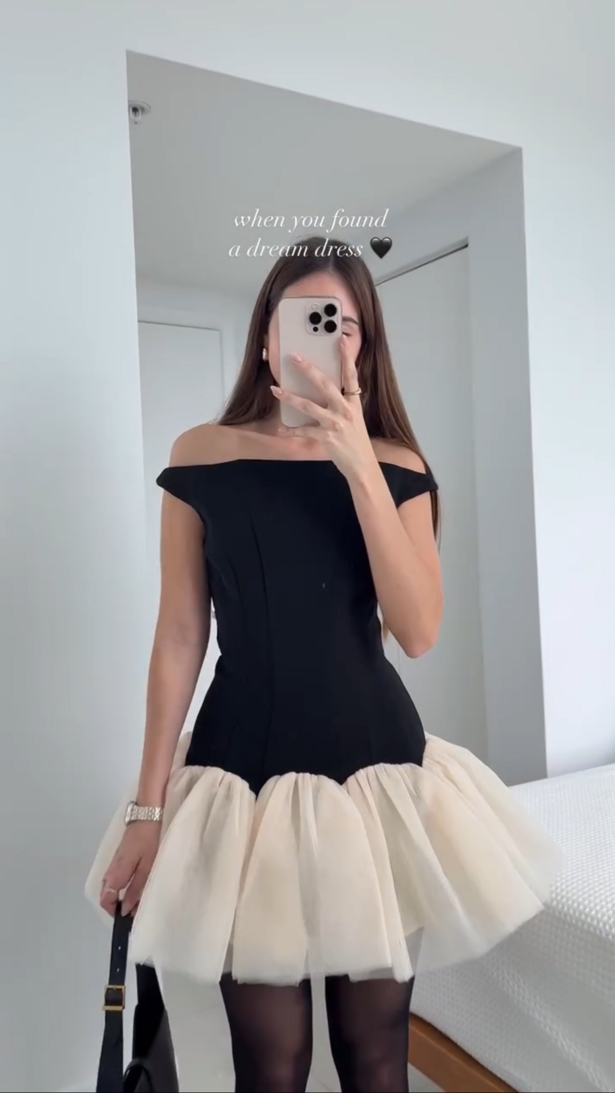 Scalloped Fit And Flare Dress De Novoo