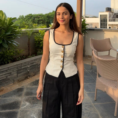 Gaia Vest (Beige)