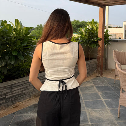 Gaia Vest (Beige)