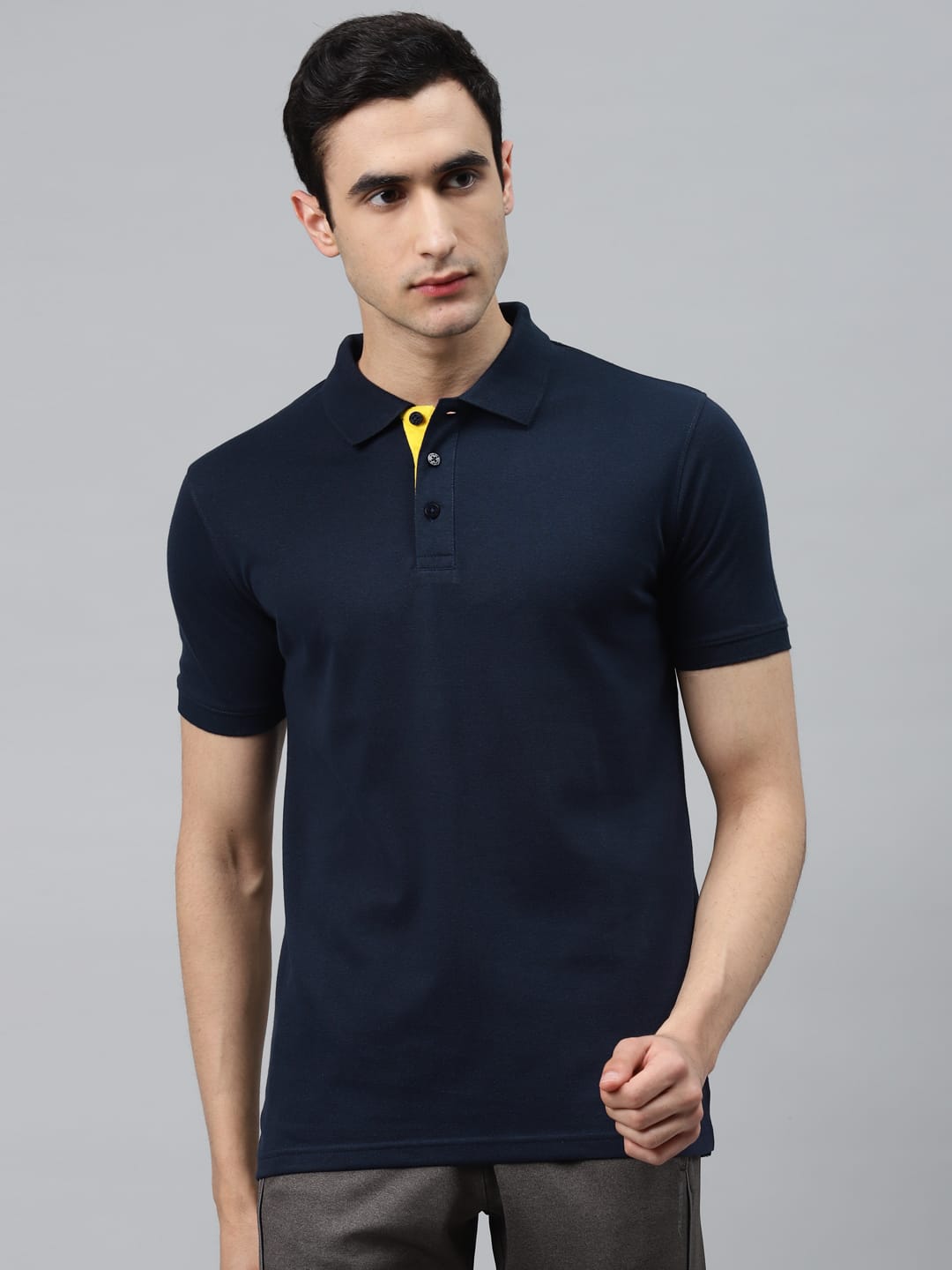 Alcis Men Solid Blue T Shirt