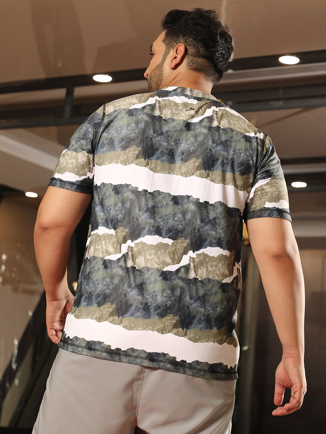 Horizontal Abstract Activewear T-Shirt