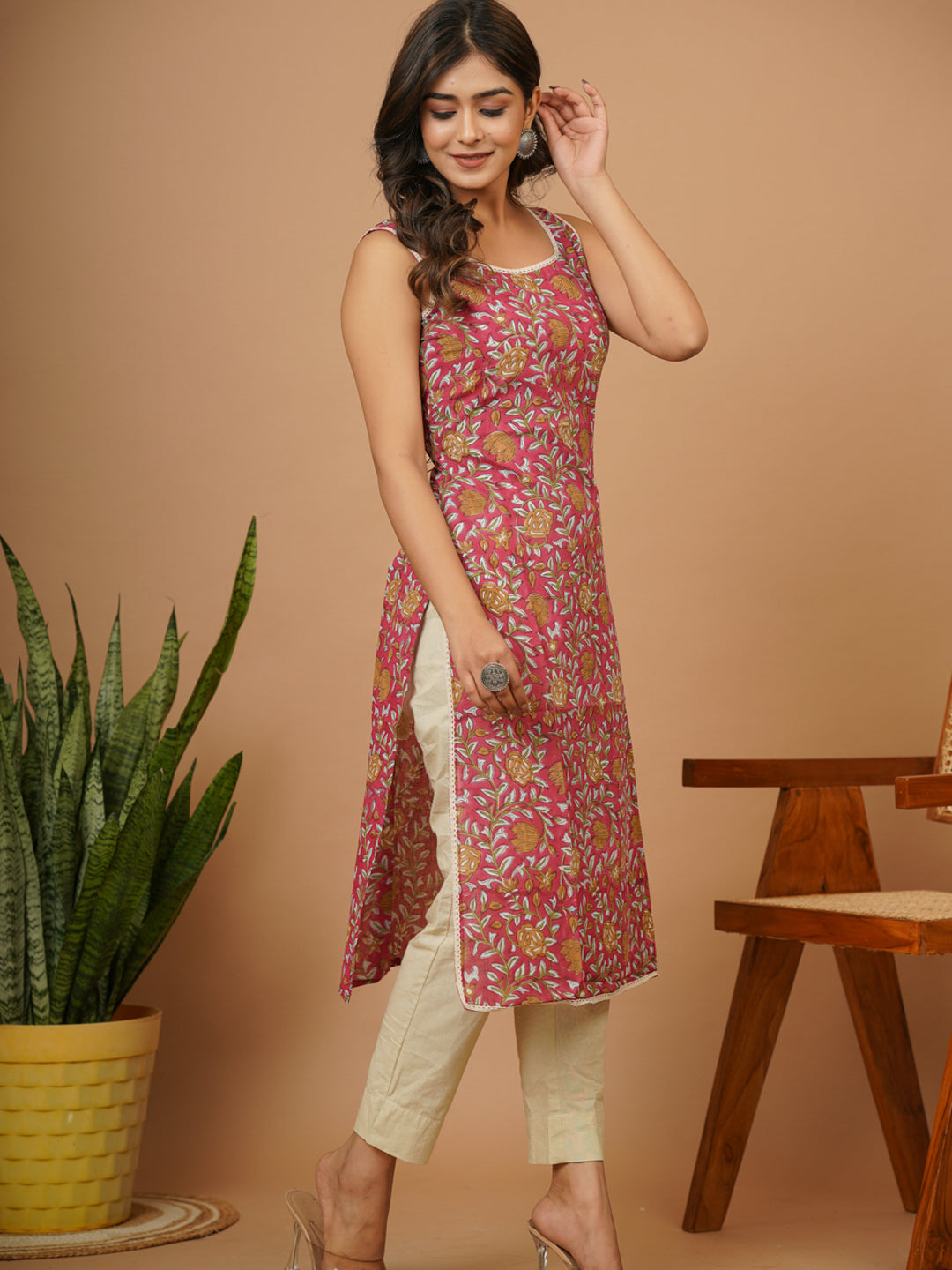 Red Floral Jaal B.P. Kurti