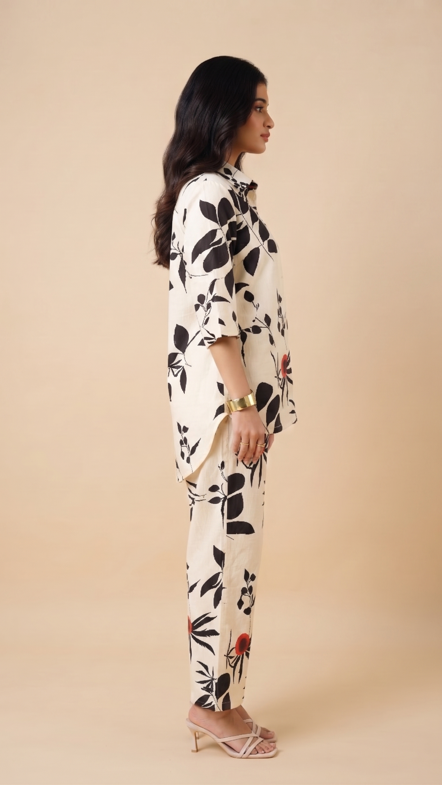 Floral Abstract Co-ord Set – Off-White & Black