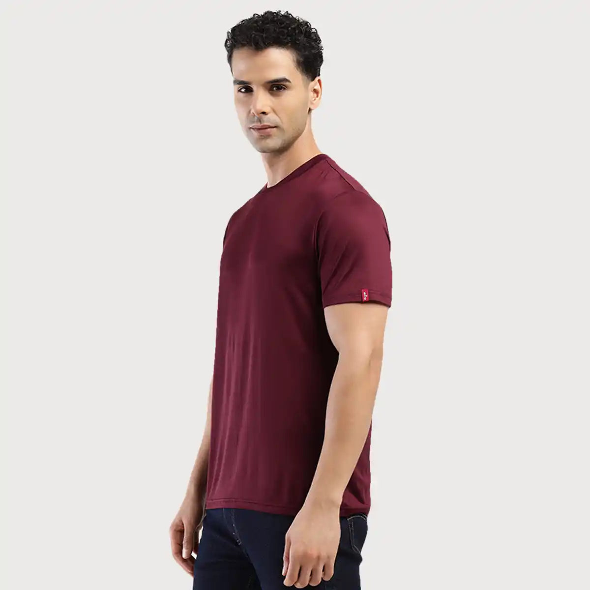 Men's Round Regular Fit Solid T Shirt