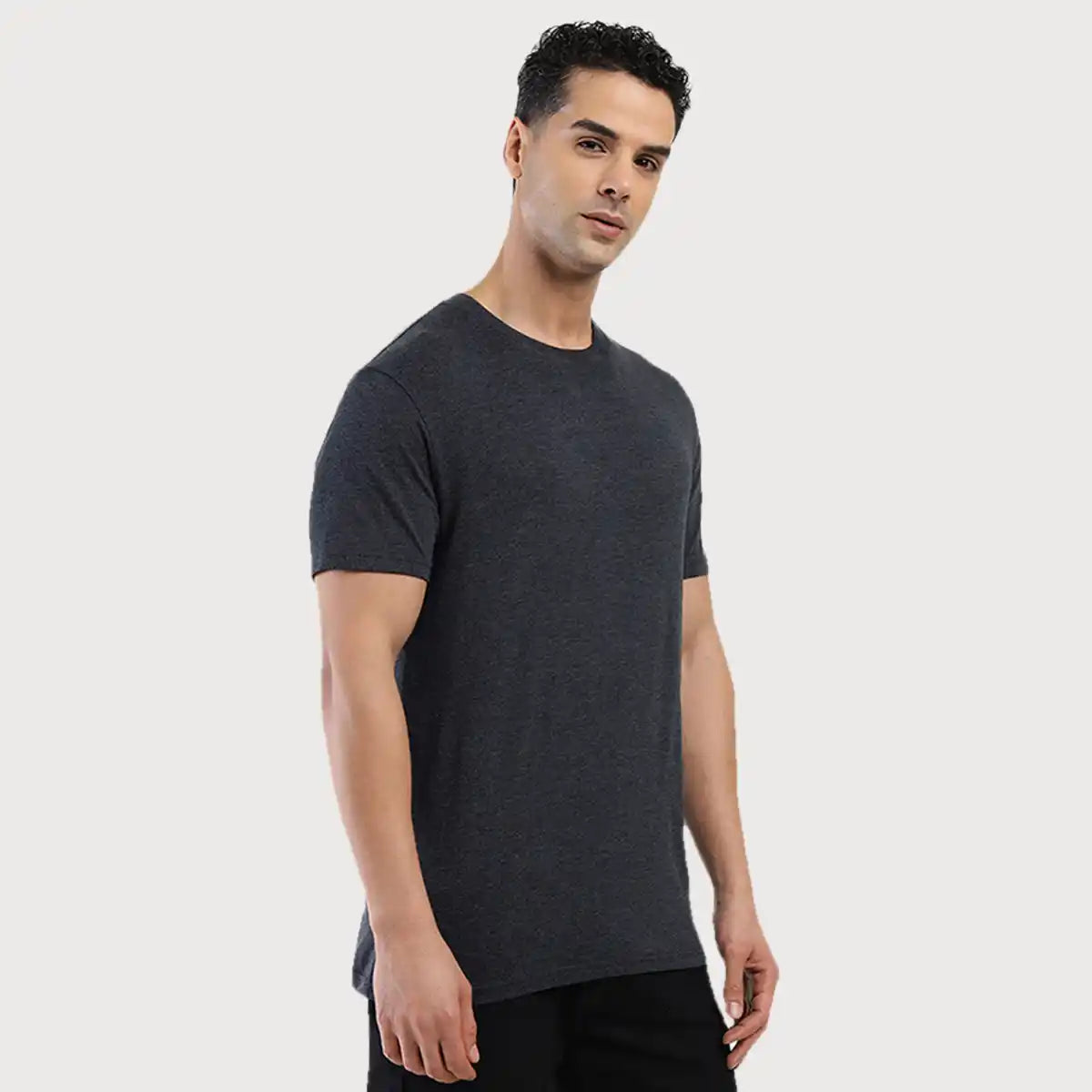 Men's Round Regular Fit Solid T Shirt