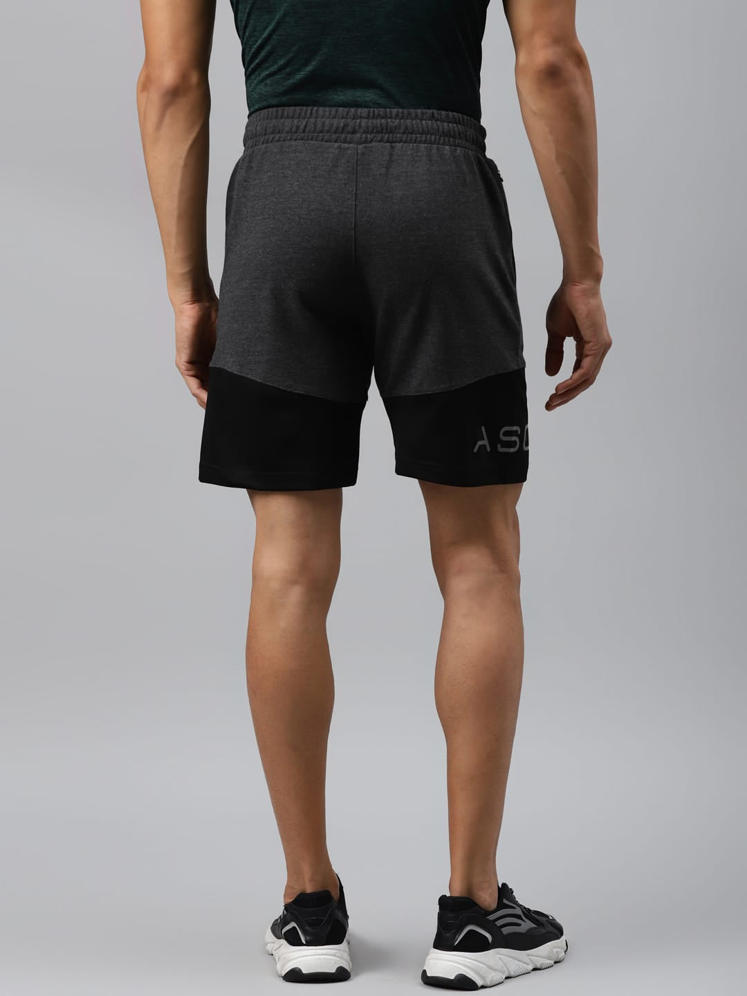 Alcis Men Black Charcoal Grey Colourblocked Slim Fit Sports Shorts
