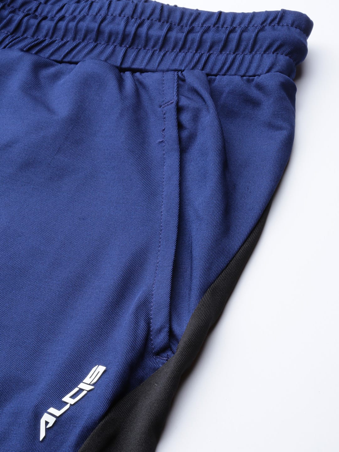 Alcis Men Navy Blue Solid Slim Fit Sports Shorts