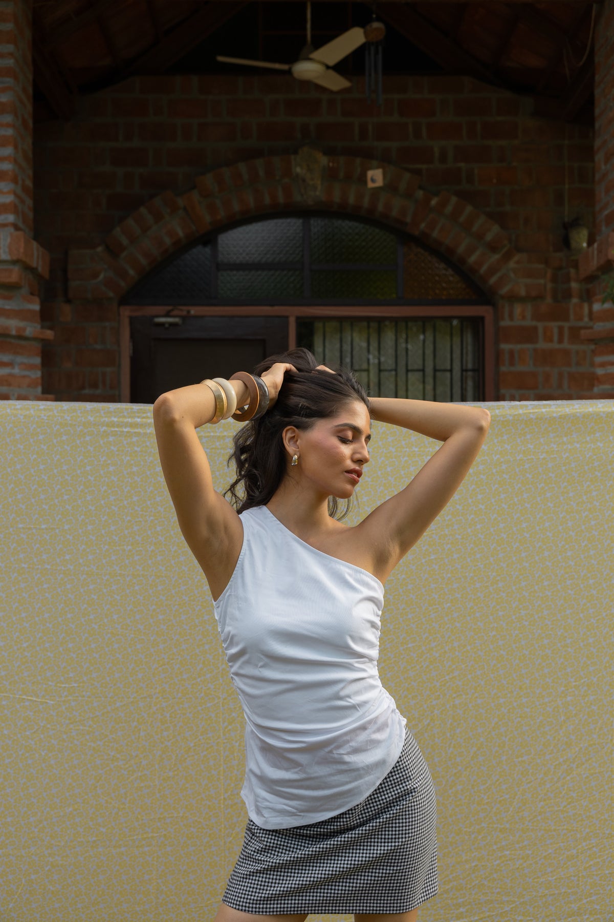 The muse top - One Shoulder Stretch Top