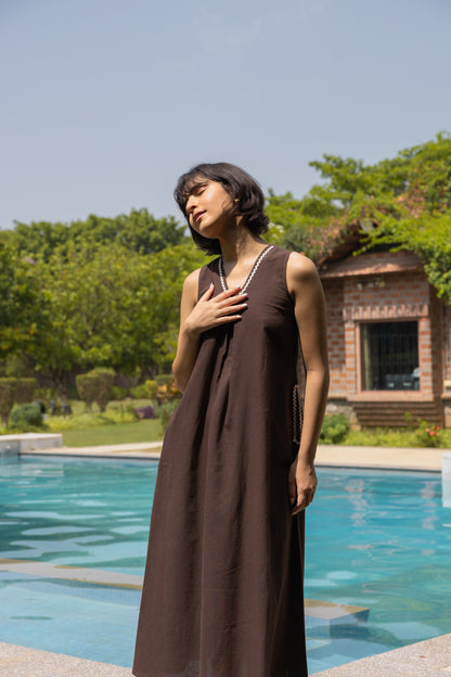 The Elysia Dress- Linen Sleeveless Maxi Dress