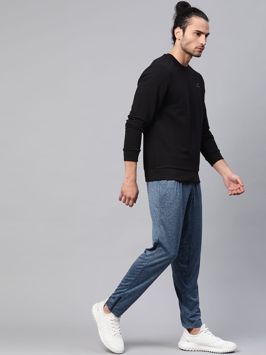 Alcis Men Solid Black Sweatshirts
