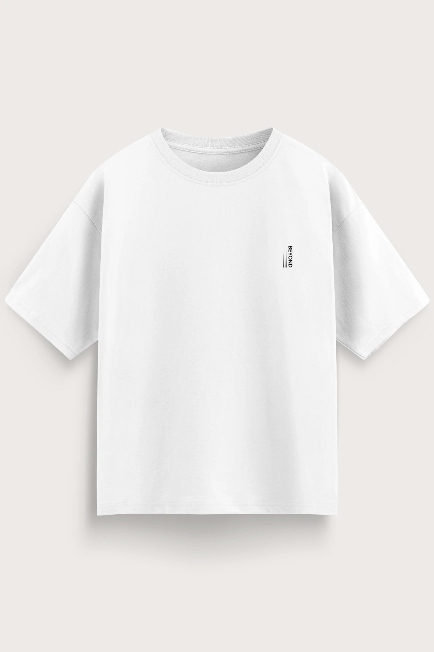 Men-oversized-white-tshirt-beyond-front