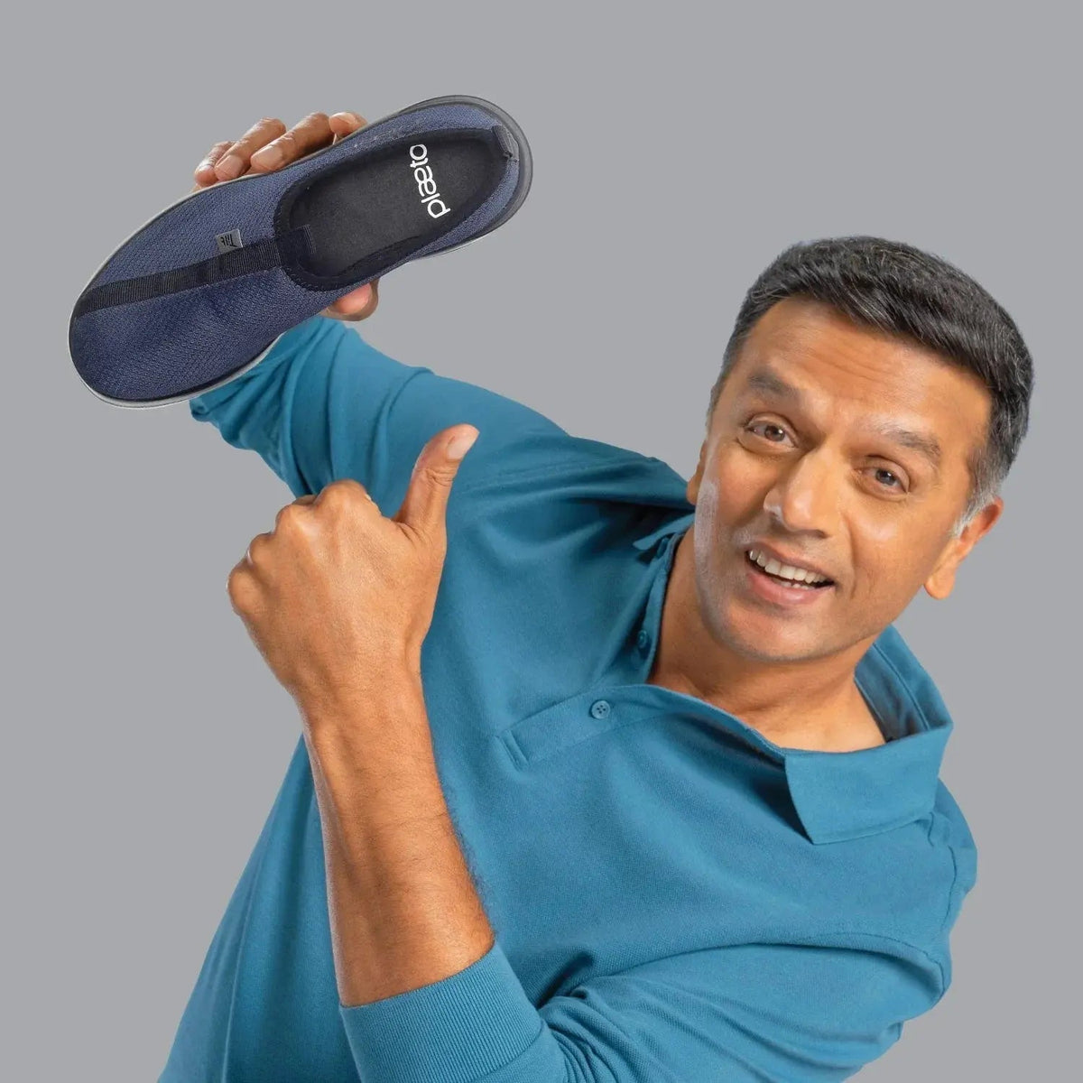 Men’s EZPlay Navy Blue Slip-On Sneakers Plaeto