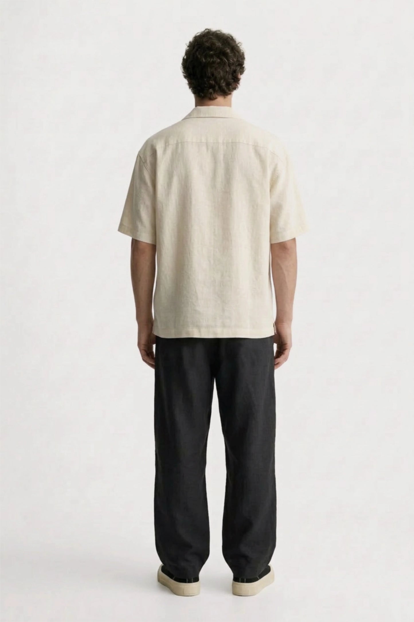 Men’s off white loosefit camp collar cotton shirt