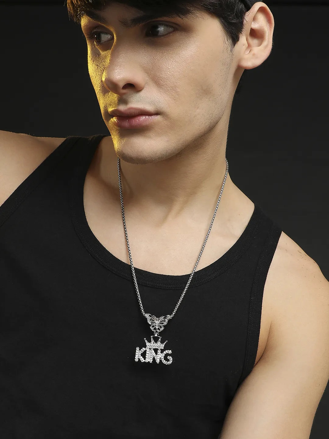 Embellished King Pendant with Chain - Silver