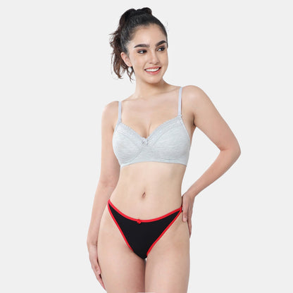 Envie Padded Non-Wired 3/4th Coverage T-Shirt Lace Bra