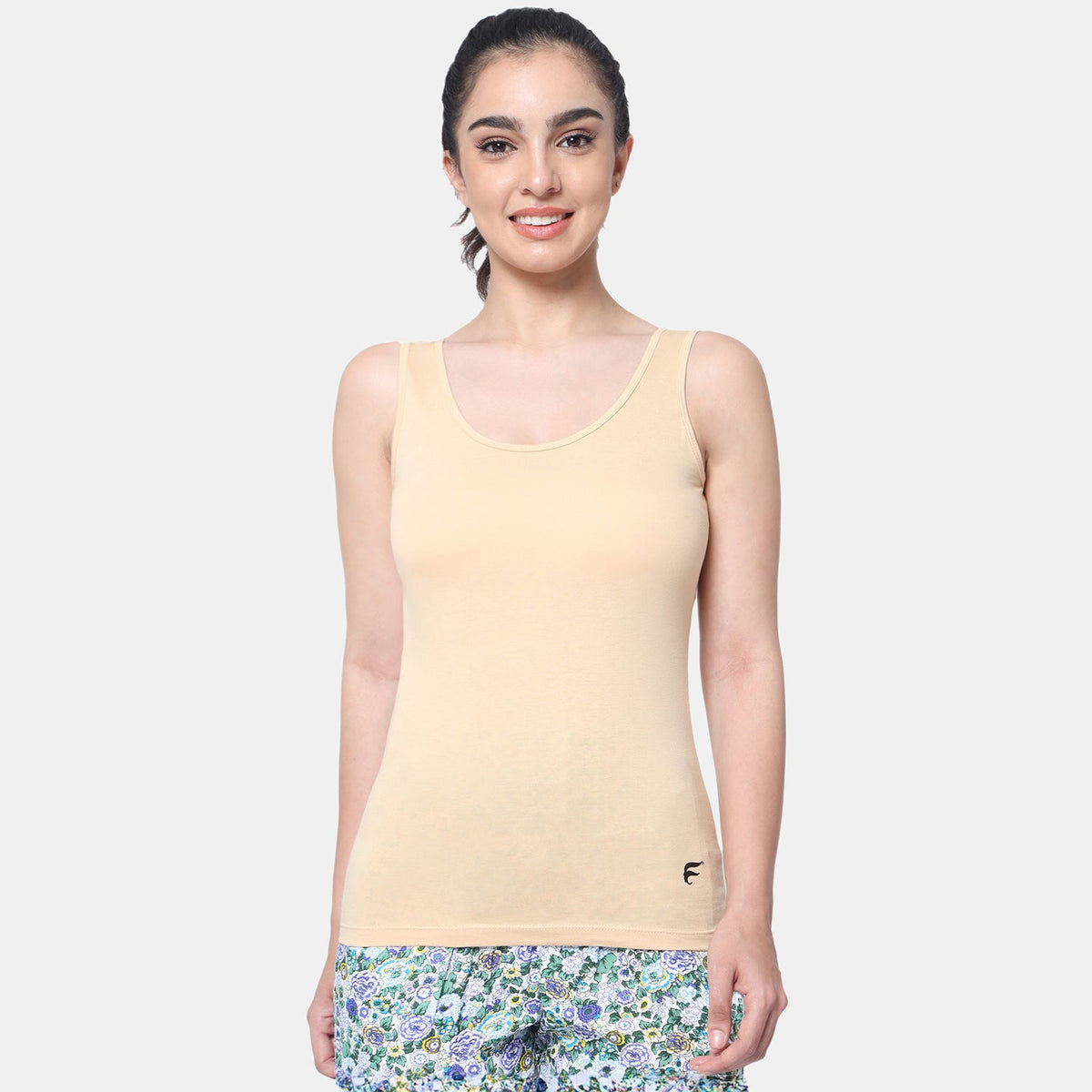 Envie Regular Fit U-Neck Short Length Tank Top