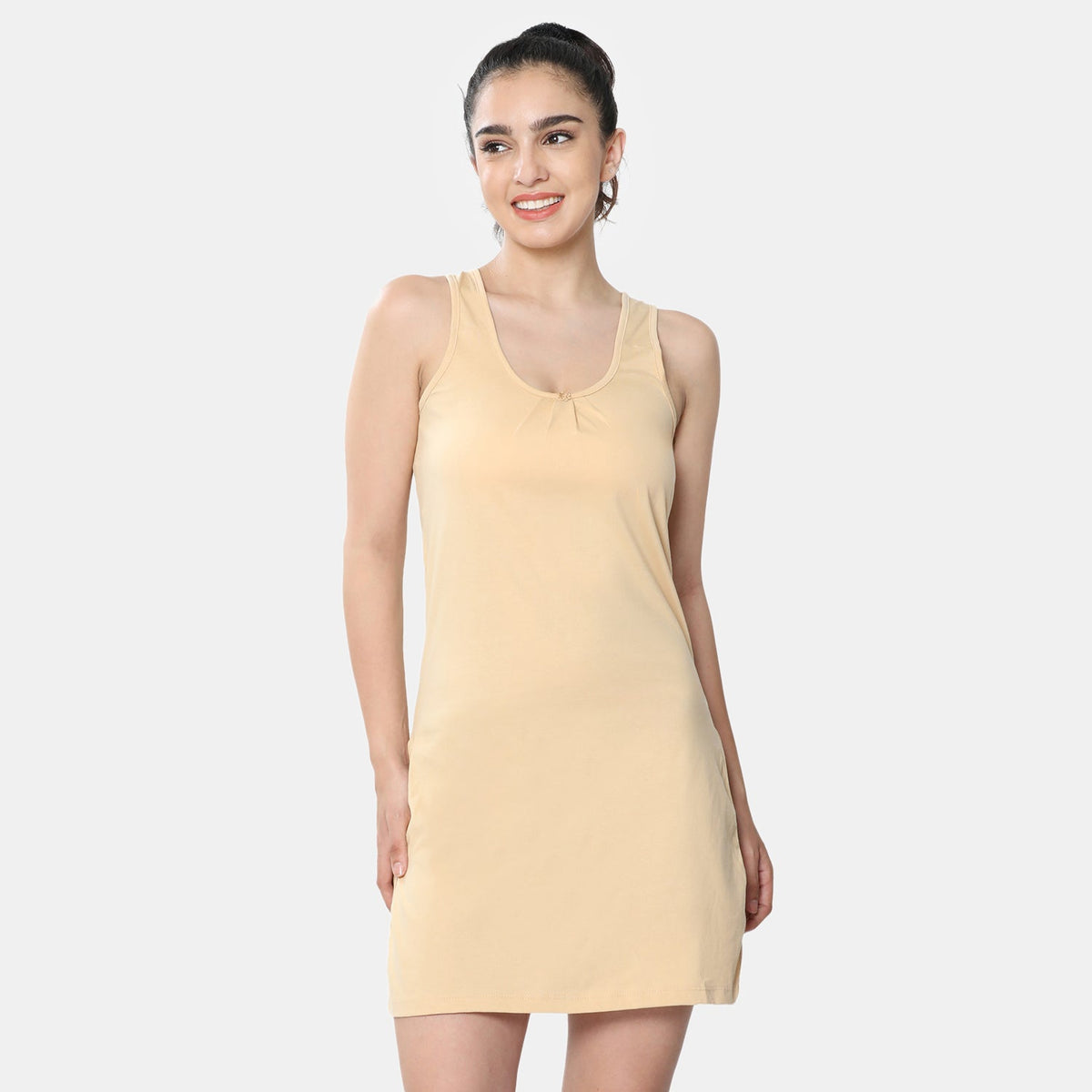 Envie Relaxed Fit Scoop Neck Broad Shoulder Kurta Slip