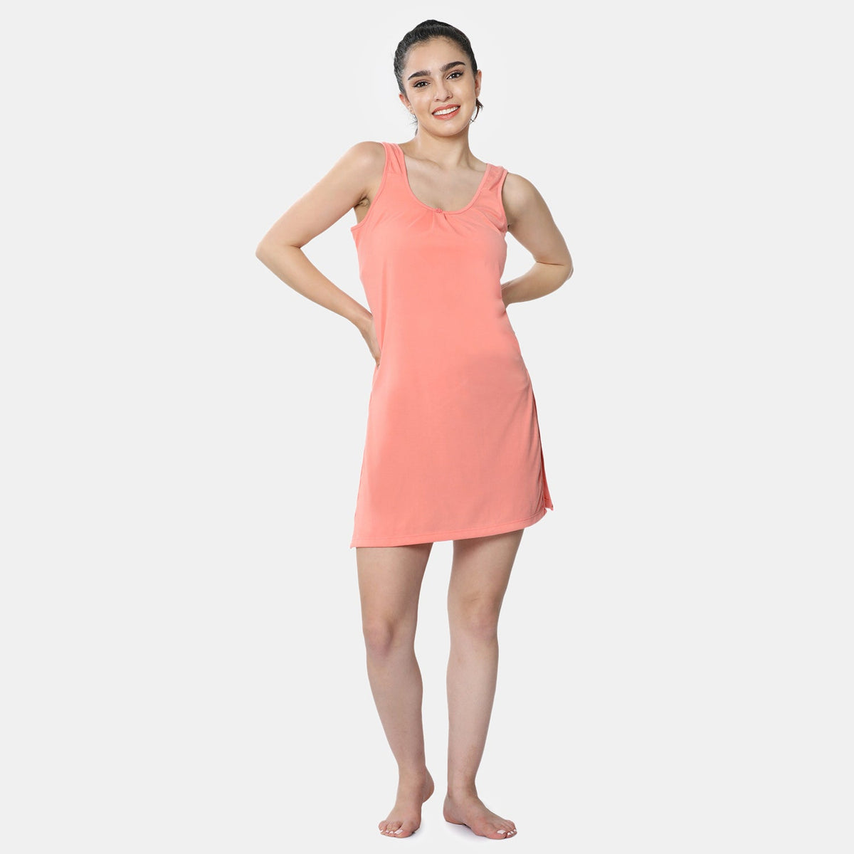 Envie Relaxed Fit Scoop Neck Broad Shoulder Kurta Slip