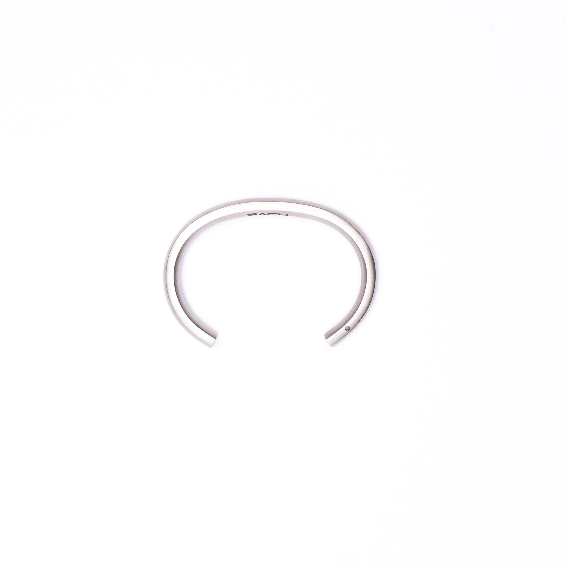 Octa Cuff - Satin Silver Zach