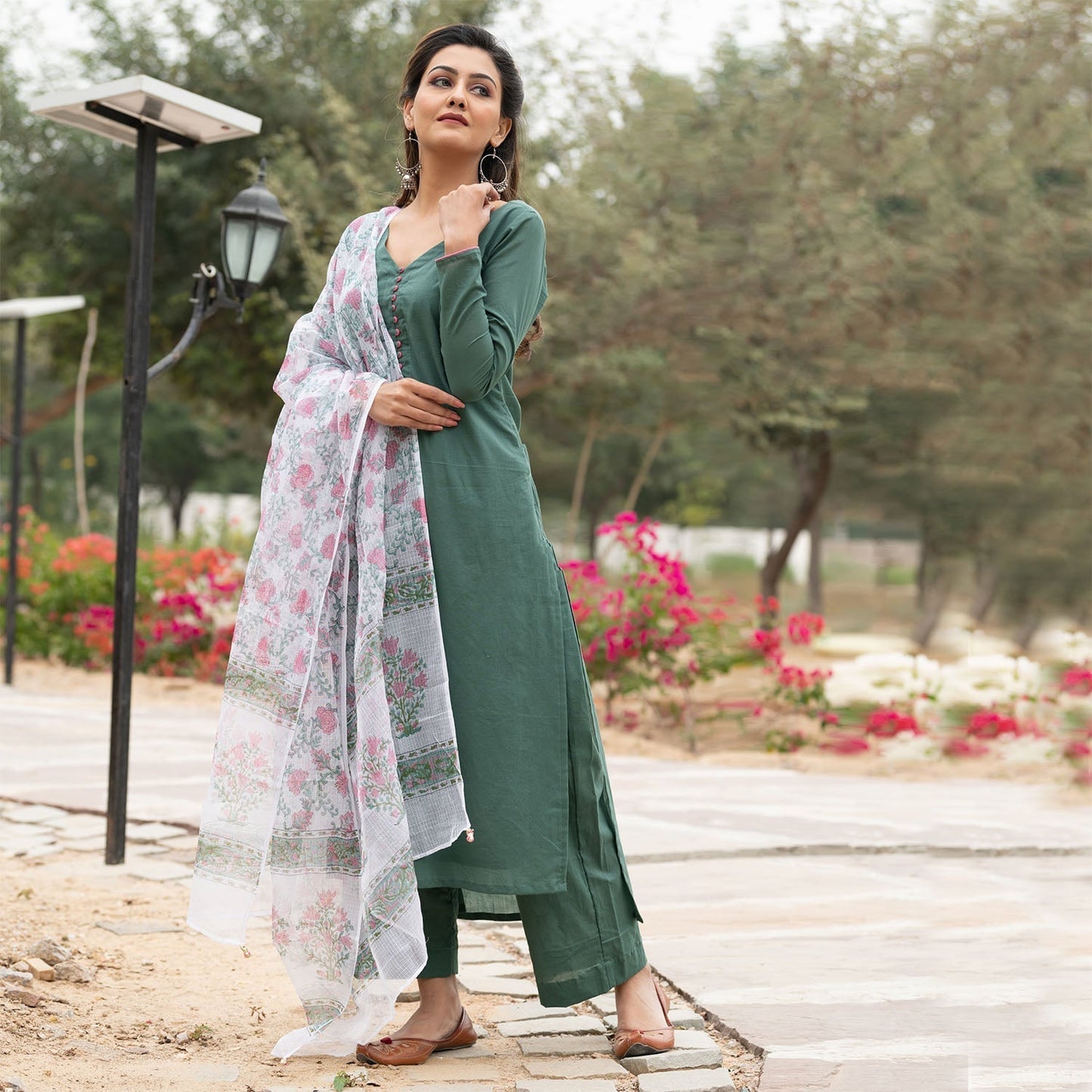 Green Doria Dupatta Suit Set