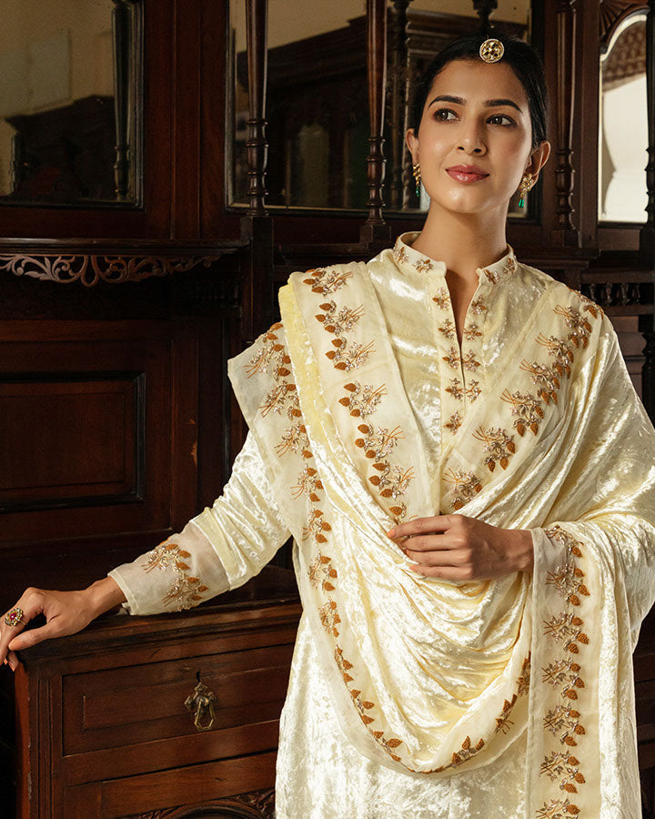 Cream Begum Velvet Suit Set